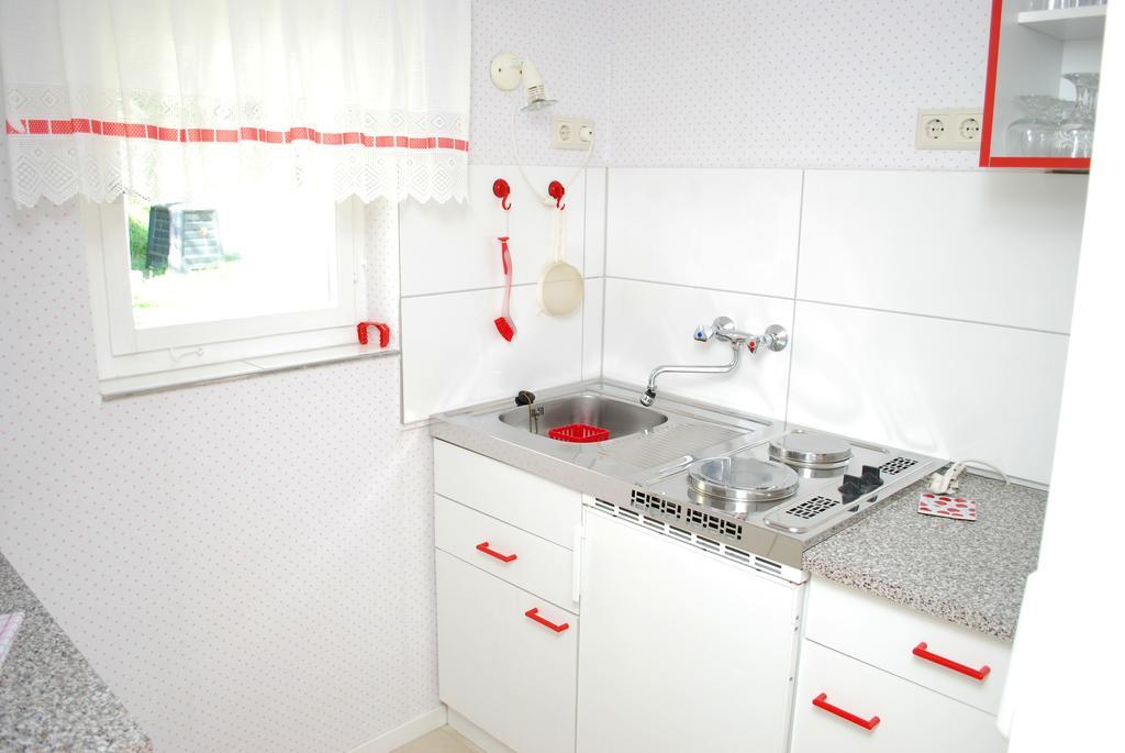 Ferienunterkuenfte Familie Panter Apartamento Sassnitz Exterior foto