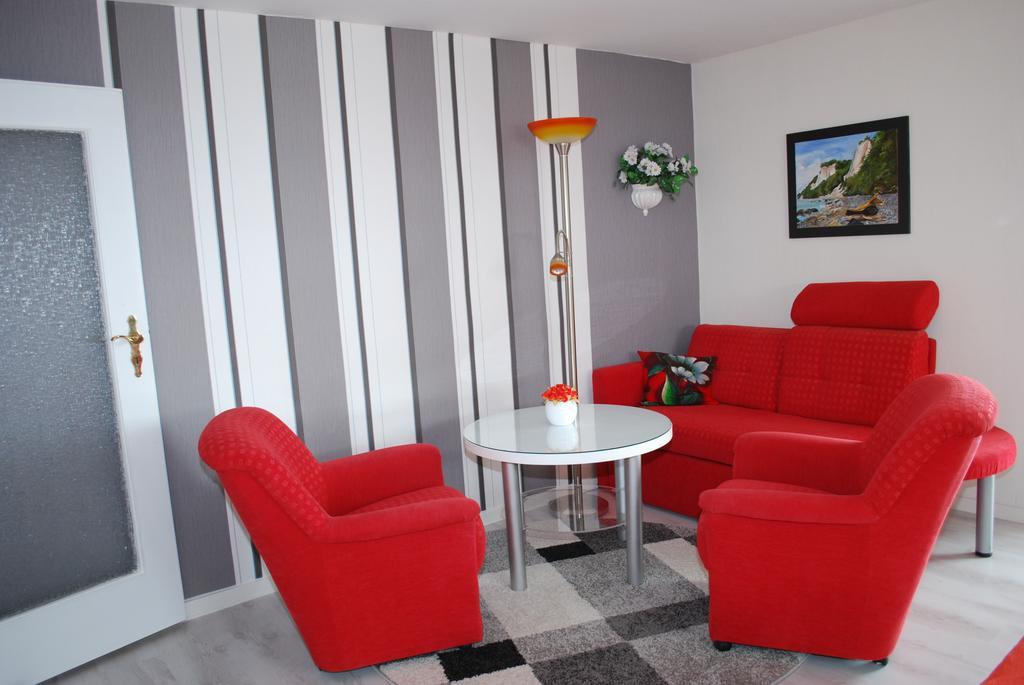 Ferienunterkuenfte Familie Panter Apartamento Sassnitz Exterior foto